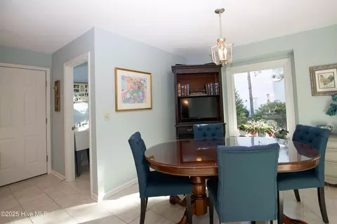Dining - 5 Kahkwa Trl, Pinehurst, NC 28374 photo 3 of 10