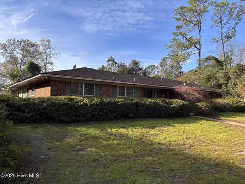 5122 Clear Run Dr, Wilmington, NC 28403