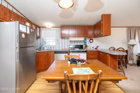 100 Reef Ln, Grandy, NC 27939 photo 8