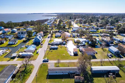 100 Reef Ln, Grandy, NC 27939 photo 32