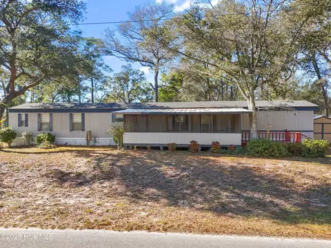 2367 Randy St SW, Supply, NC 28462