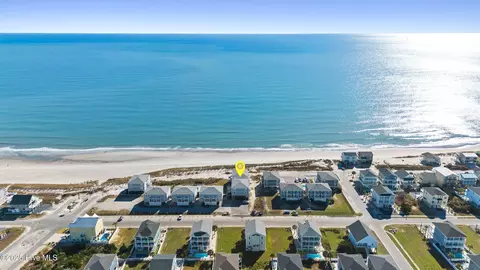 View/Area - 447 E 2nd St #E17, Ocean Isle Beach, NC 28469 photo 2 of 7
