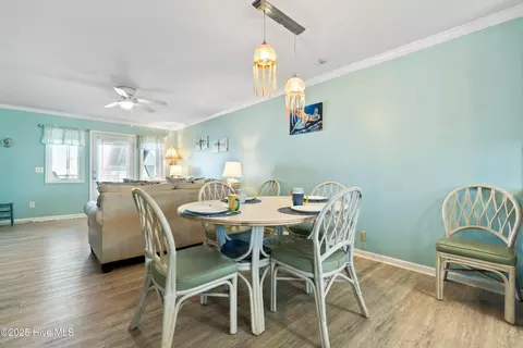 Dining - 447 E 2nd St #E17, Ocean Isle Beach, NC 28469 photo 2 of 4
