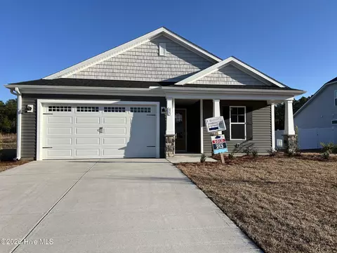623 Edgeside Dr SE, Bolivia, NC 28422