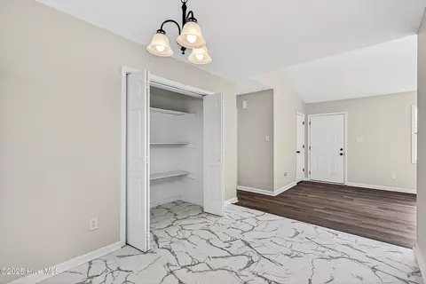 403 E Volant St, Hubert, NC 28539 photo 8