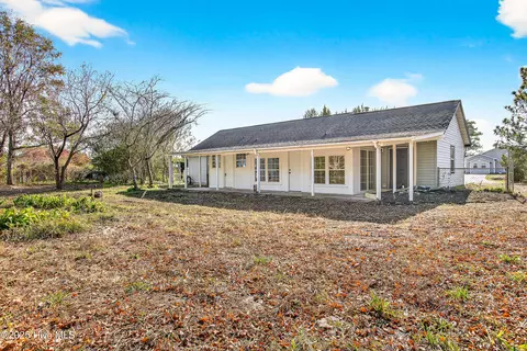 403 E Volant St, Hubert, NC 28539 photo 21