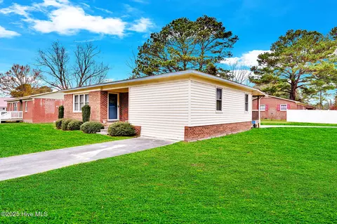 116 Anne St, Plymouth, NC 27962