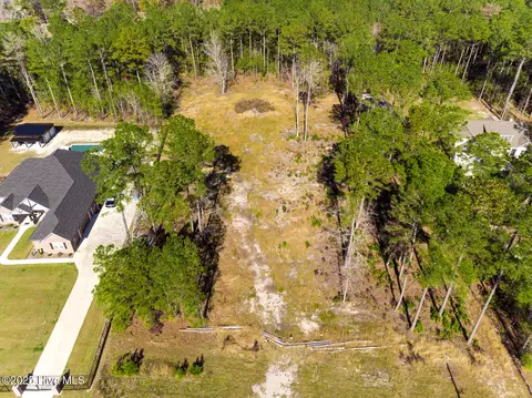 1259 N Bryan Rd, Jacksonville, NC 28546