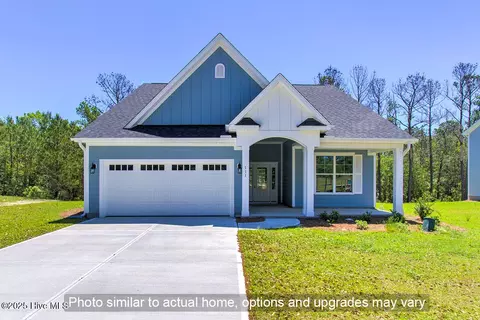 846 Compass Rose Ln SW, Supply, NC 28462