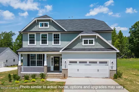 483 Sea Captain Ln SW, Supply, NC 28462