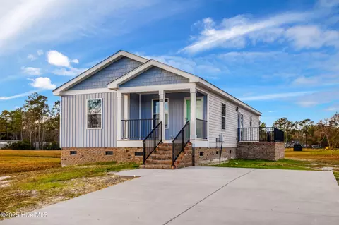 936 Willow Pl SW, Calabash, NC 28467