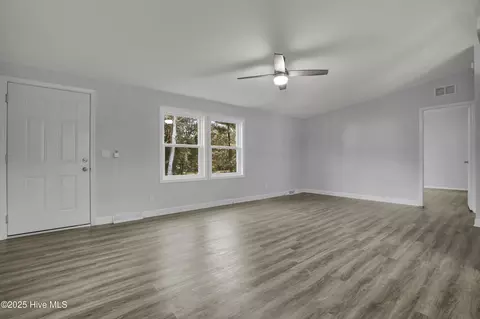 Living - 270 Williams Store Rd, Hampstead, NC 28443 photo 3 of 6