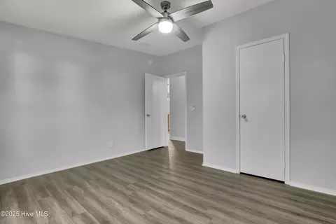 Bedroom - 270 Williams Store Rd, Hampstead, NC 28443 photo 1 of 3