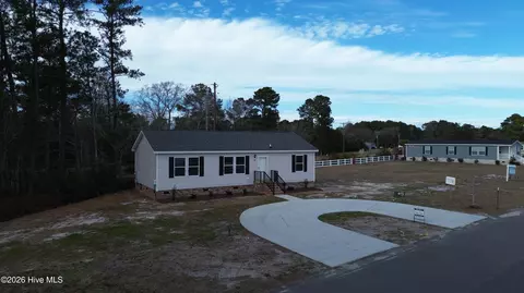 852 Yaupon Dr SW, Calabash, NC 28467