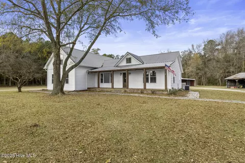 1074 Highway 41 W, Trenton, NC 28585