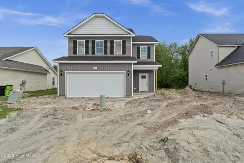 318 Hawks Bluff Dr, New Bern, NC 28560