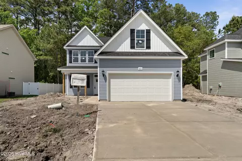 431 Peregrine Ridge Dr, New Bern, NC 28560