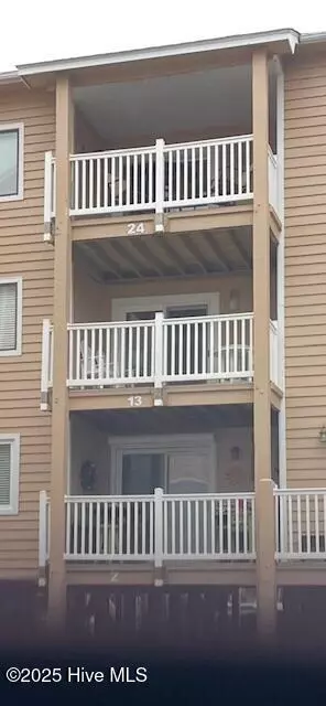 1101 Lake Park Blvd N #24A, Carolina Beach, NC 28428