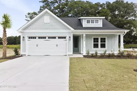 2058 Greenside Manor Dr SW, Ocean Isle Beach, NC 28469