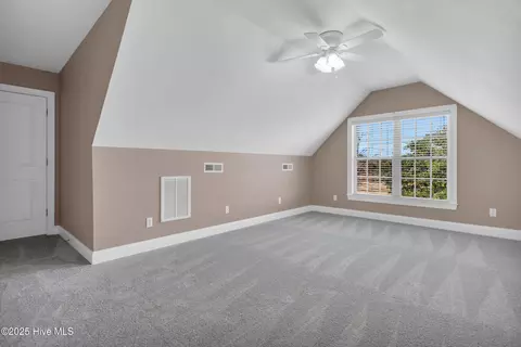 Bedroom - 100 Scotlands Ct, Hampstead, NC 28443 photo 4 of 8