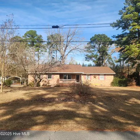 727 Fairlane Dr, Grifton, NC 28530