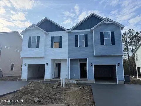 115 Crab Claw Spit Ln, Jacksonville, NC 28546