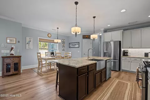 Kitchen - 426 Canter Crest Rd, Hampstead, NC 28443 photo 5 of 6