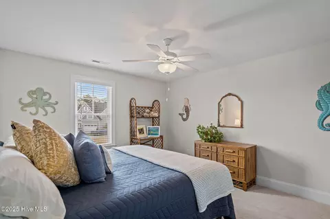 Bedroom - 426 Canter Crest Rd, Hampstead, NC 28443 photo 10 of 10