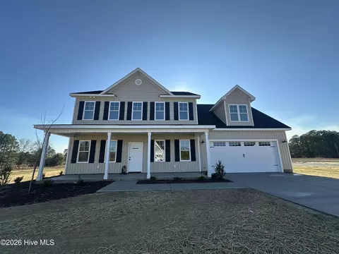 130 Spring Meadows Dr, Aberdeen, NC 28315