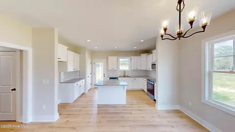 Dining - 131 Spring Meadows Dr, Aberdeen, NC 28315 photo 1 of 2