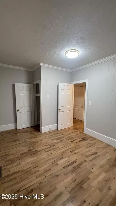 Bedroom - 660 Evers Rd, Bladenboro, NC 28320 photo 2 of 4