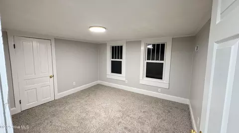 Bedroom - 660 Evers Rd, Bladenboro, NC 28320 photo 3 of 4
