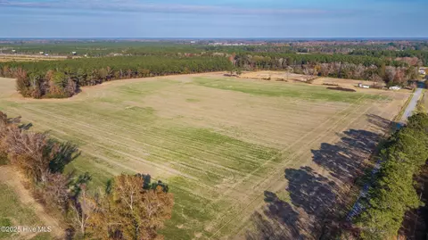 00 High School Rd, Teachey, NC 28464
