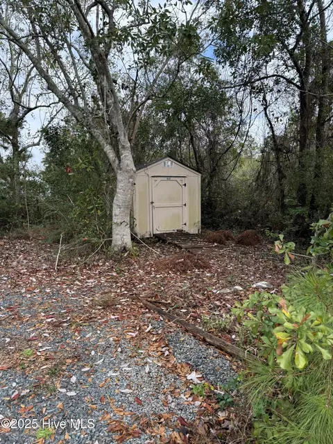 771 Factory Rd, Hampstead, NC 28443 photo 6