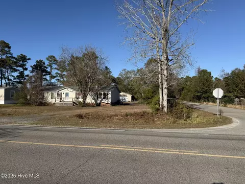 771 Factory Rd, Hampstead, NC 28443 photo 3