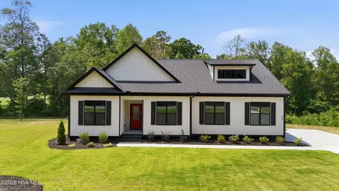 35 Autumnwood Ln, Spring Hope, NC 27882