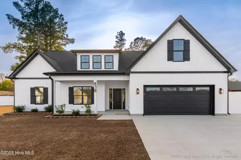 478 Vernon White Rd, Winterville, NC 28590