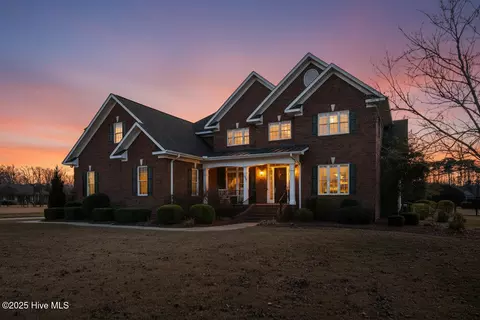 2354 Water View Rd, Greenville, NC 27858