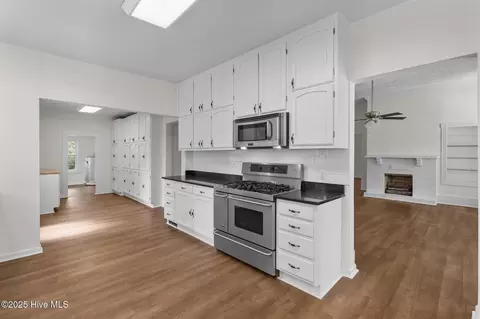 Kitchen - 301 W Central St, Maxton, NC 28364 photo 2 of 10