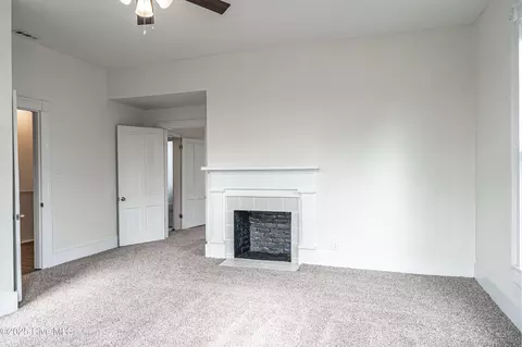 Bedroom - 301 W Central St, Maxton, NC 28364 photo 10 of 19