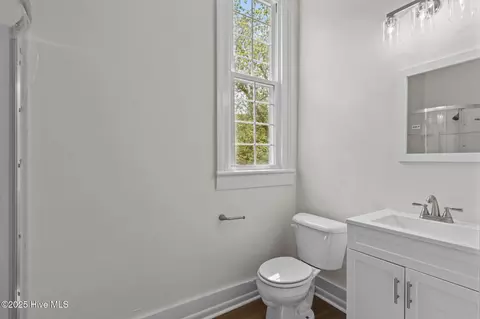 Bath - 301 W Central St, Maxton, NC 28364 photo 3 of 7