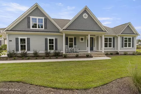 167 River Ridge Dr, Wallace, NC 28466