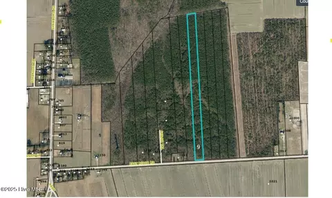 APT 9 E Ridge Road, Shawboro, NC 27973