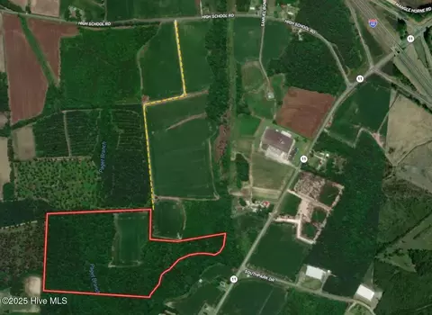 41 5 Acres High School Rd, Teachey, NC 28464
