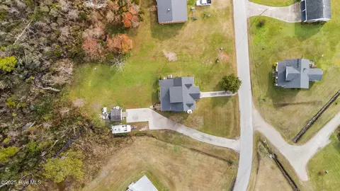 View/Area - 289 Croaker St, Davis, NC 28524 photo 1 of 4