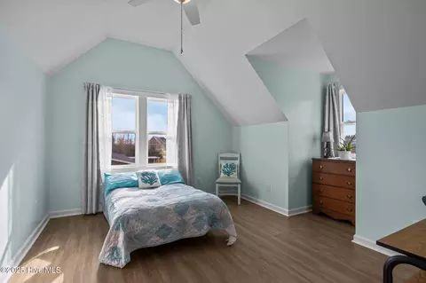 Bedroom - 289 Croaker St, Davis, NC 28524 photo 4 of 8