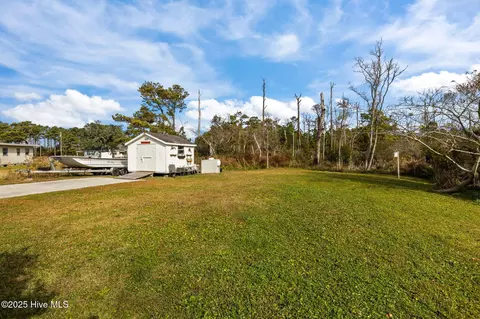 Exterior - 289 Croaker St, Davis, NC 28524 photo 7 of 8