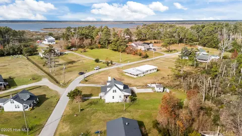 View/Area - 289 Croaker St, Davis, NC 28524 photo 4 of 4