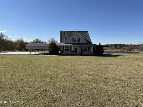140 James H Rd, Cameron, NC 28326