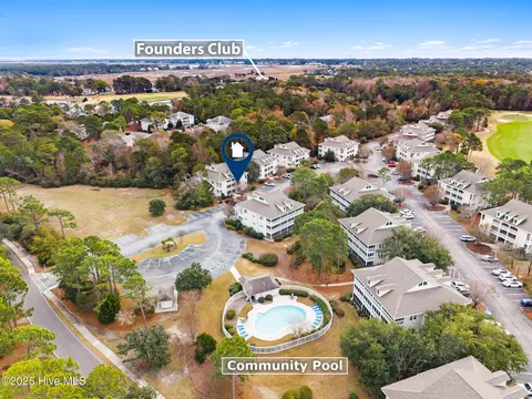 3350 Club Villas Dr # 2104, Southport, NC 28461